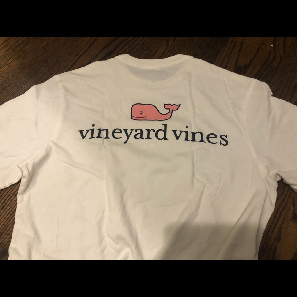 Xs vineyard vines shirt